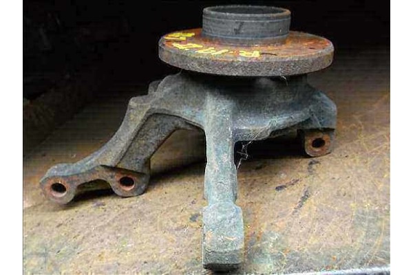 Recambio de mangueta delantero derecha para renault 19 ii (b/c53_) 1.9 d (b/c53j) referencia OEM IAM   