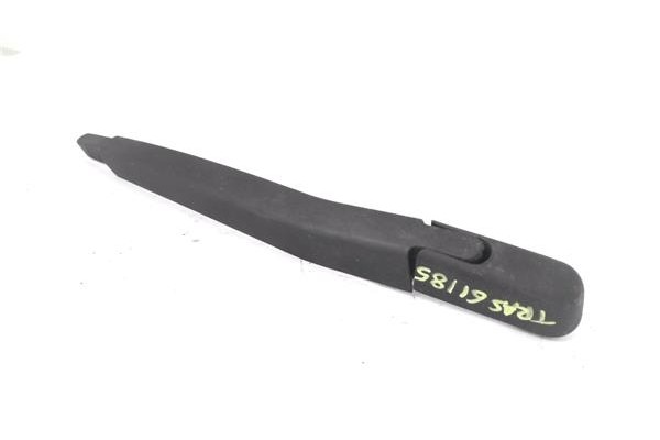 Recambio de brazo limpiaparabrisas trasero para fiat punto / grande punto (199) 1.3 d multijet referencia OEM IAM 55701469  