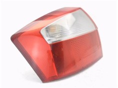 Recambio de piloto trasero izquierdo para audi a4 berlina (8e) 2.4 referencia OEM IAM 8E5945217  