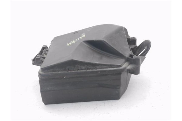 Recambio de carcasa filtro aire para renault clio iii 1.4 16v referencia OEM IAM 8200398953  