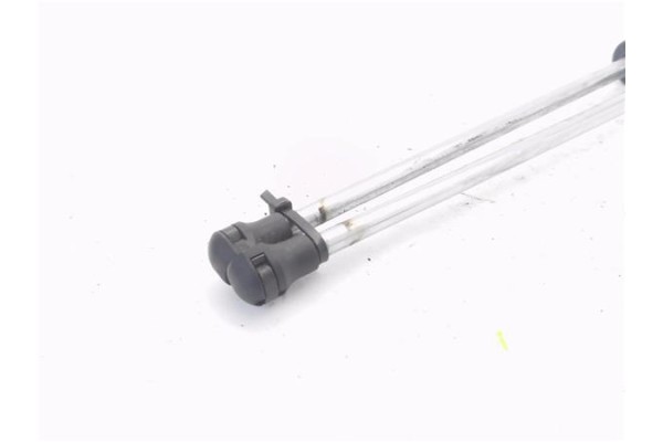 Recambio de amortiguador porton para renault clio iii 1.5 dci (c/br1g) referencia OEM IAM 8200583852  