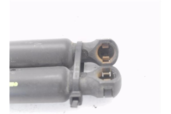 Recambio de amortiguador porton para renault clio iii 1.5 dci (c/br1g) referencia OEM IAM 8200583852  