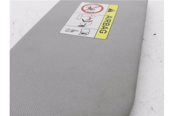 Recambio de parasol derecho para hyundai i10 (pa) 1.2 classic referencia OEM IAM 85220B9150  