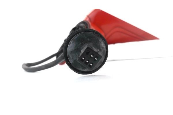 Recambio de retrovisor electrico derecho para opel corsa d 1.3 cdti referencia OEM IAM 468435664  