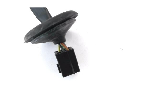 Recambio de retrovisor electrico derecho para opel corsa d 1.3 cdti referencia OEM IAM 468435664  