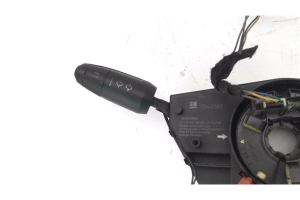 Recambio de mando intermitencia para opel corsa d 1.3 cdti referencia OEM IAM 701110675 13142283 