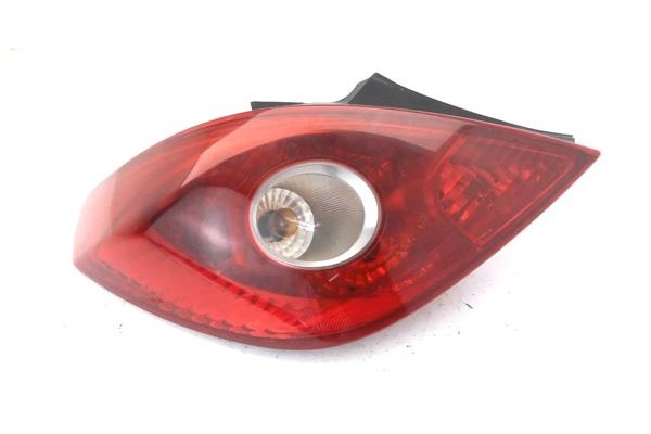 Recambio de piloto trasero izquierdo para opel corsa d 1.3 cdti referencia OEM IAM 89038960A 13186350 