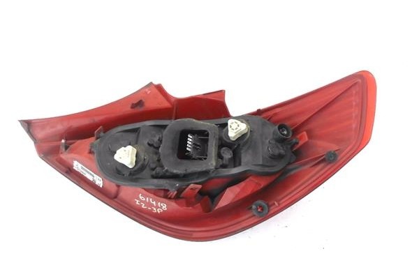 Recambio de piloto trasero izquierdo para opel corsa d 1.3 cdti referencia OEM IAM 89038960A 13186350 