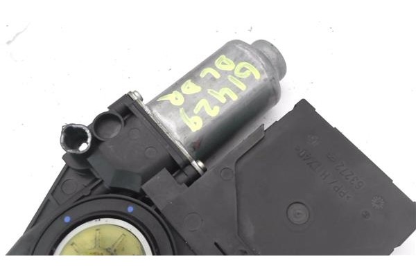 Recambio de motor elevalunas delantero derecho para volkswagen touran (1t1) 1.9 tdi referencia OEM IAM 1K0959792J 1T0959702D 