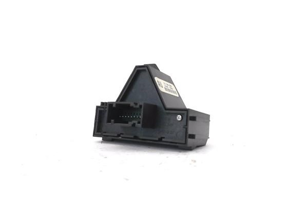 Recambio de interruptor luces emergencia para opel corsa d 1.3 cdti referencia OEM IAM 33967833 13189529 