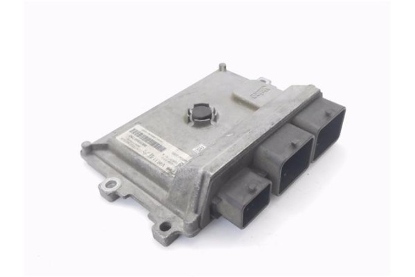Recambio de centralita para peugeot 2008 1.2 access referencia OEM IAM 9805895780  