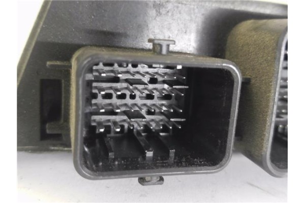 Recambio de centralita para peugeot 2008 1.2 access referencia OEM IAM 9805895780  