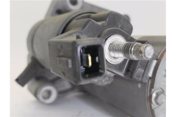 Recambio de motor arranque para peugeot 2008 1.2 access referencia OEM IAM 9671530880  