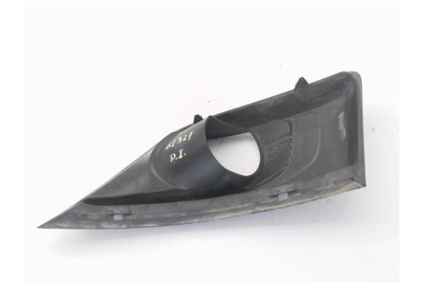 Recambio de rejilla paragolpes delantero izquierda para citroen c4 picasso 1.6 hdi referencia OEM IAM 9654196877  