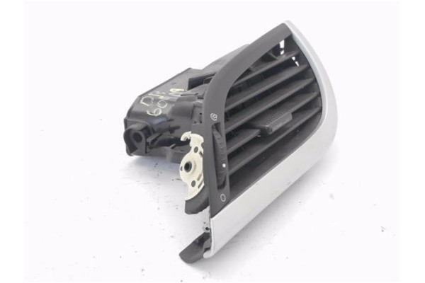 Recambio de rejilla entrada de aire para peugeot 207 1.4 referencia OEM IAM 9650088477 A1010047 