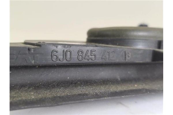 Recambio de luna fija delantero derecha para seat ibiza berlina (6j5) 1.2 referencia OEM IAM 6J0845412B  