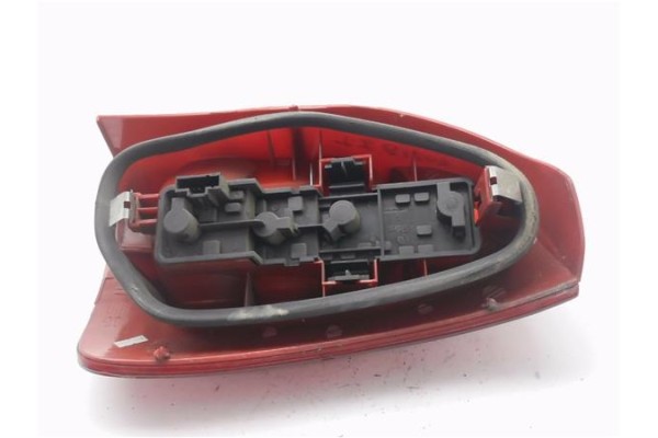 Recambio de piloto trasero izquierdo para citroen xsara picasso 2.0 hdi referencia OEM IAM 85521913L  
