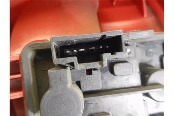 Recambio de piloto trasero izquierdo para citroen xsara picasso 2.0 hdi referencia OEM IAM 85521913L  