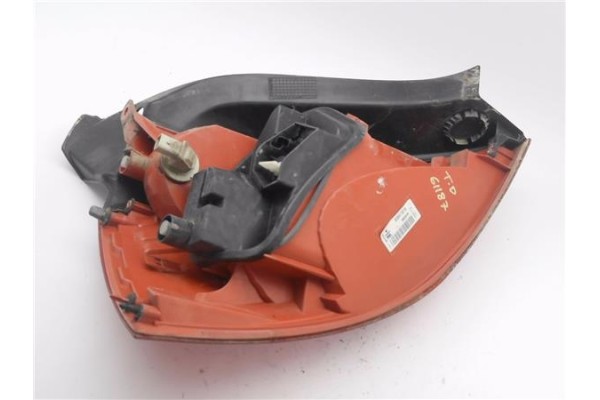Recambio de piloto trasero derecho para renault megane ii (bm0/1_, cm0/1_) 1.6 16v (bm0c, cm0c) referencia OEM IAM 8200413216 89