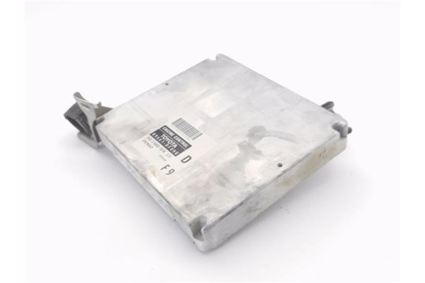 Recambio de centralita para toyota corolla verso (r1) 2.2 d-4d sport referencia OEM IAM 896610F090  