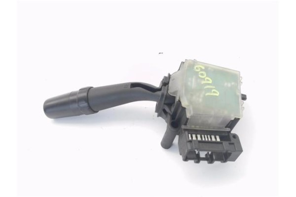 Recambio de mando limpiaparabrisas para toyota corolla verso (r1) 2.2 d-4d sport referencia OEM IAM 173654LH  