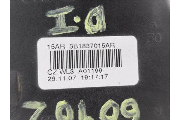 Recambio de cierre electromagnetico delantero izquierdo para skoda fabia (5j2) 1.4 tdi referencia OEM IAM 3B1837015AR  