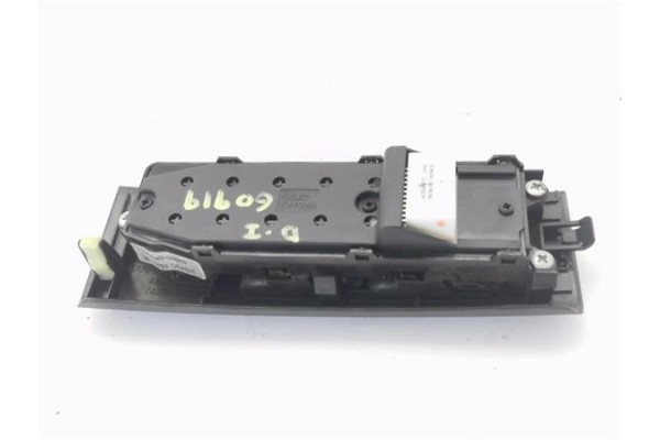 Recambio de mando elevalunas delantero izquierdo para toyota corolla verso (r1) 2.2 d-4d sport referencia OEM IAM 848200F030 543