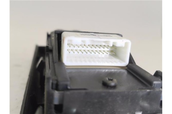 Recambio de mando elevalunas delantero izquierdo para toyota corolla verso (r1) 2.2 d-4d sport referencia OEM IAM 848200F030 543