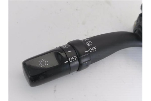 Recambio de mando de luces para toyota corolla verso (r1) 2.2 d-4d sport referencia OEM IAM 173650B 8414005110 