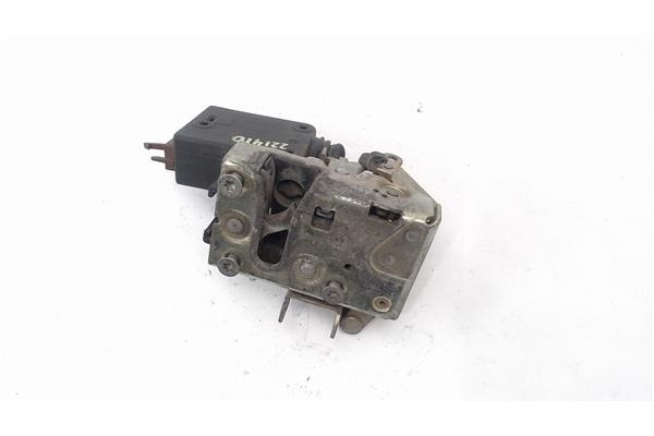 Recambio de cierre electromagnetico delantero derecho para citroen saxo 1.5 d image referencia OEM IAM 913688  
