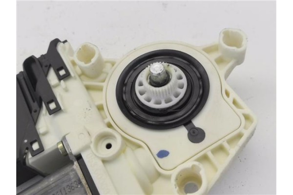 Recambio de motor elevalunas trasero izquierdo para volkswagen touran (1t1) 2.0 tdi referencia OEM IAM 1K0959703B 993424100 