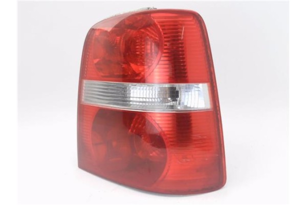 Recambio de piloto trasero derecho para volkswagen touran (1t1) 2.0 tdi referencia OEM IAM 1T0945096C 1T0945112B 