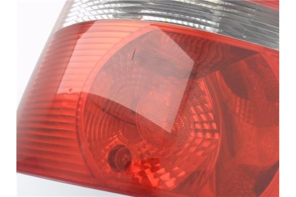 Recambio de piloto trasero izquierdo para volkswagen touran (1t1) 2.0 tdi referencia OEM IAM 1T0945095C 1T0945111B 