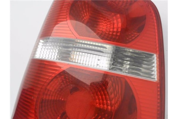 Recambio de piloto trasero izquierdo para volkswagen touran (1t1) 2.0 tdi referencia OEM IAM 1T0945095C 1T0945111B 