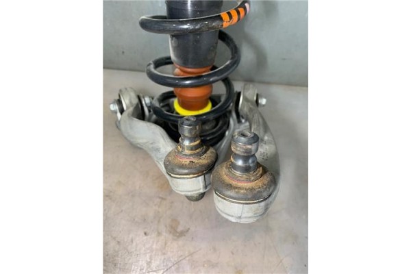 Recambio de amortiguador delantero izquierdo para seat exeo berlina (3r2) 1.6 referencia OEM IAM E1302301  