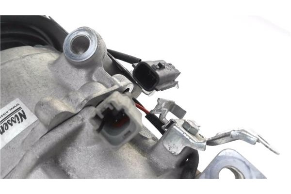 Recambio de compresor aire acond. para renault megane iii sport tourer 1.5 dynamique referencia OEM IAM 890763 R1234YF 
