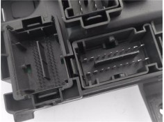 Recambio de caja fusibles/rele para opel corsa d 1.3 cdti referencia OEM IAM 13320628 401154265 