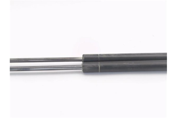 Recambio de amortiguador porton para toyota corolla verso (r1) 2.2 d-4d sport referencia OEM IAM 689600F011  