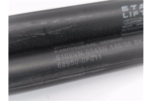 Recambio de amortiguador porton para toyota corolla verso (r1) 2.2 d-4d sport referencia OEM IAM 689600F011  