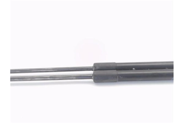 Recambio de amortiguador porton para opel corsa d 1.3 cdti referencia OEM IAM 13182309  