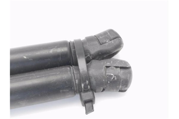 Recambio de amortiguador porton para opel corsa d 1.3 cdti referencia OEM IAM 13182309  