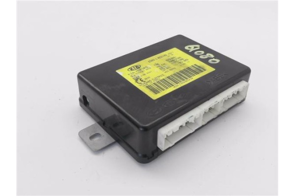 Recambio de modulo electronico para kia sportage (km) 2.0 crdi referencia OEM IAM 954001F400 4,84E+09 