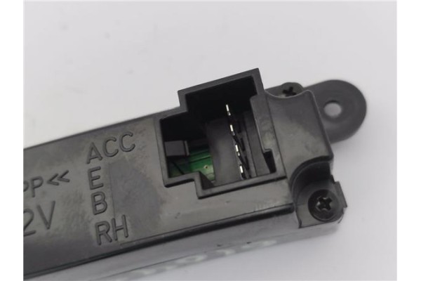 Recambio de reloj horario para hyundai tucson (jm) 2.0 referencia OEM IAM 945102E001  