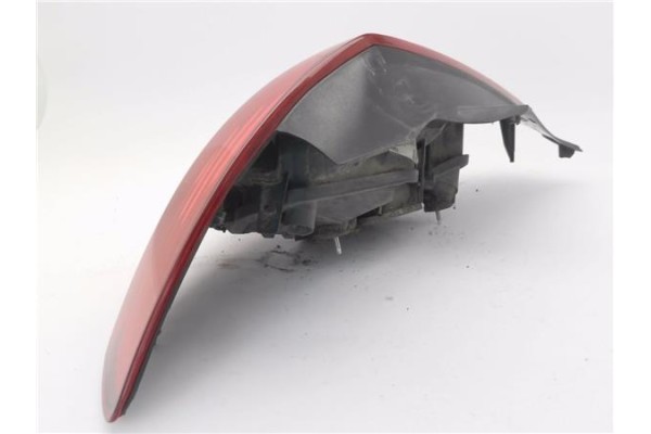 Recambio de piloto trasero derecho para opel corsa d 1.3 cdti referencia OEM IAM 13269051 89318821 