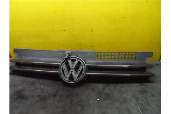 Recambio de rejilla capo para volkswagen golf iv berlina (1j1)(1997) 1.9 tdi referencia OEM IAM   