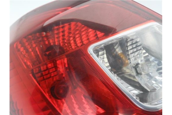 Recambio de piloto trasero izquierdo para opel corsa d 1.3 cdti referencia OEM IAM 13269050 893118811 