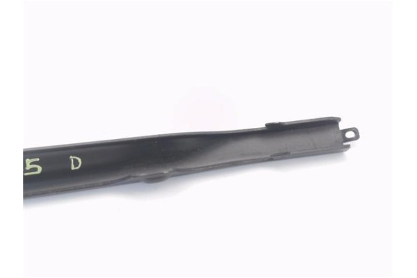 Recambio de brazo limpiaparabrisas delantero derecho para seat leon (1p1) 1.4 tsi referencia OEM IAM 1P0955410A  