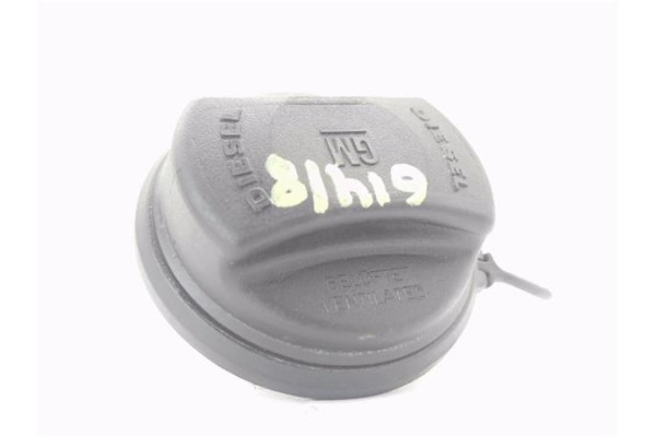 Recambio de tapon combustible para opel corsa d 1.3 cdti referencia OEM IAM 13228891  