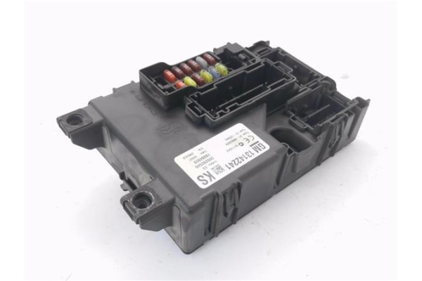 Recambio de caja fusibles/rele para opel corsa d 1.3 cdti referencia OEM IAM 13142241 292540 
