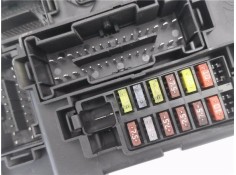Recambio de caja fusibles/rele para opel corsa d 1.3 cdti referencia OEM IAM 13142241 292540 